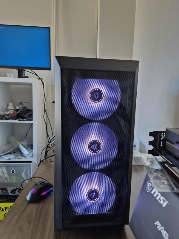 Gaming PC // RTX 5070 & AMD Ryzen 7 7800X3D //, 7604 HM, 32 GB, Zelf gebouwde pc, Ophalen of Verzenden