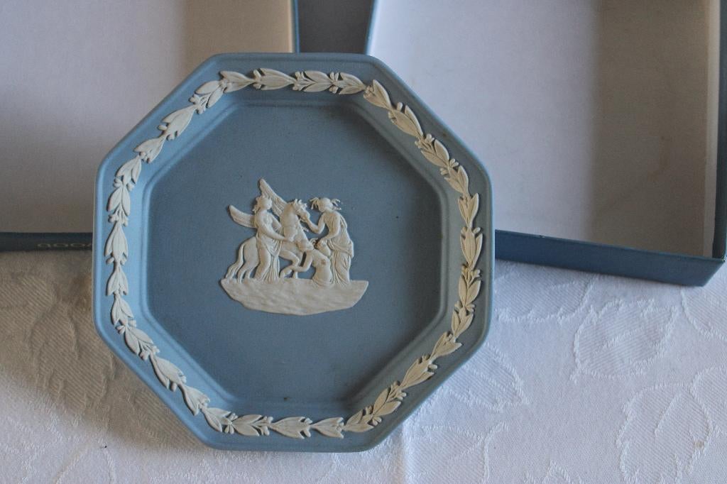 * NIEUW  Wedgwood SCHAALTJE l.blauw Jasperware *, Ophalen of Verzenden, Nieuw