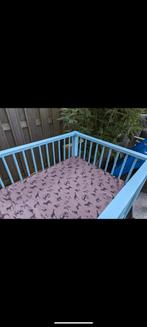 Buiten box blauw - op wielen - babybox voor in de tuin, Ophalen, Gebruikt, Rechthoekig, In hoogte verstelbaar