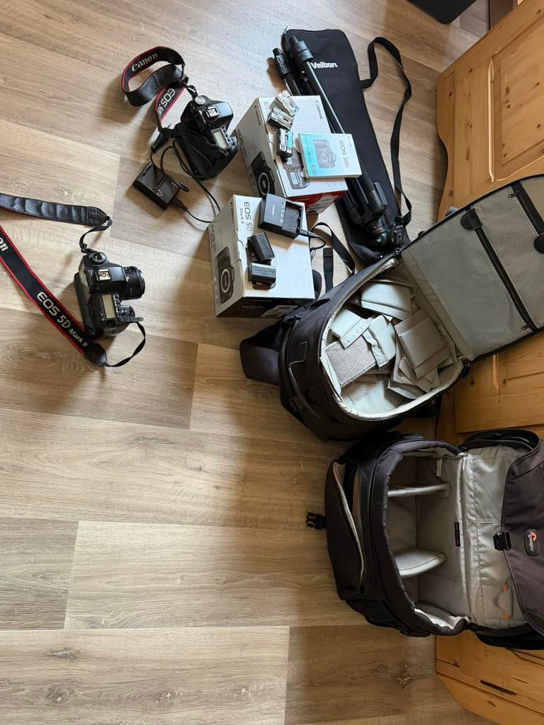 Canon 5D mark Ii  body Canon 50D body en meer tassen, Audio, Tv en Foto, Fotocamera's Digitaal, Ophalen, Gebruikt, Spiegelreflex