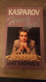 Kasparov Hoog Spel - Biografie van een Schaaklegende, Boeken, Ophalen of Verzenden, Gelezen, Garry Kasparov, Denksport