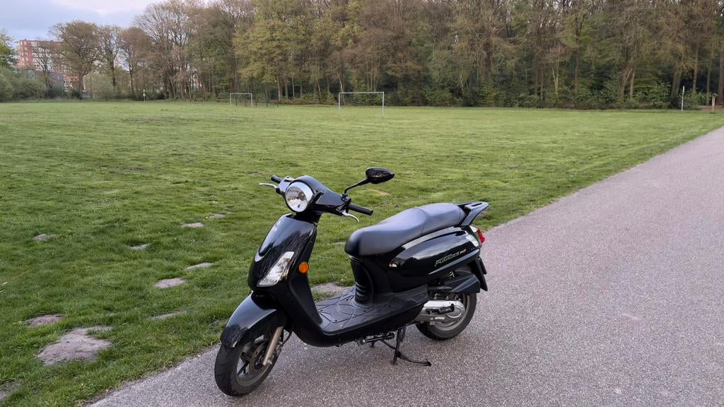 Sym fiddle 2  erg lage kilometer stand, Ophalen, Gebruikt, Maximaal 45 km/u, Benzine