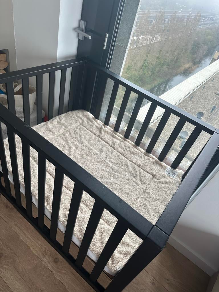 TWF Box Timo incl.Nieuwe Matras, hoeslaken &Jollein boxkleed, Kinderen en Baby's, Boxen, Ophalen of Verzenden, Zo goed als nieuw