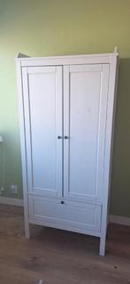 Sundvik kledingkast ikea, Kinderen en Baby's, Kinderkamer | Commodes en Kasten, Ophalen, Kast, 50 tot 70 cm, 105 cm of meer