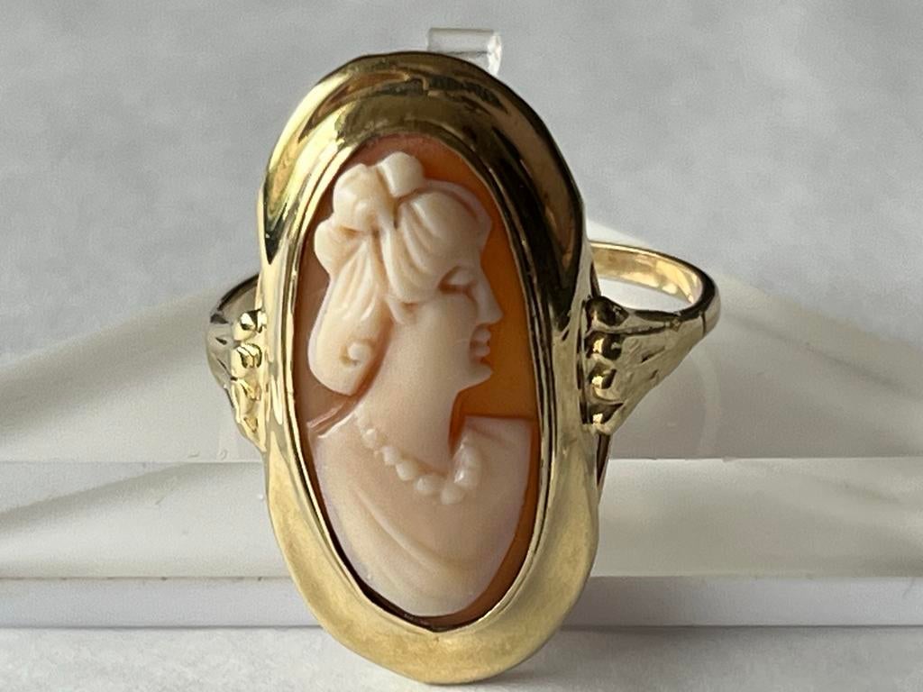 Gouden ring met Camee, 14 CT, maat 19,25, Sieraden, Tassen en Uiterlijk, Ringen, Verzenden, 19 tot 20, Zo goed als nieuw, Met edelsteen
