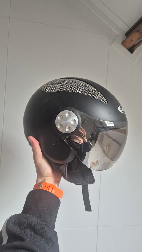 Motorhelm, Ophalen, Gebruikt, Medium