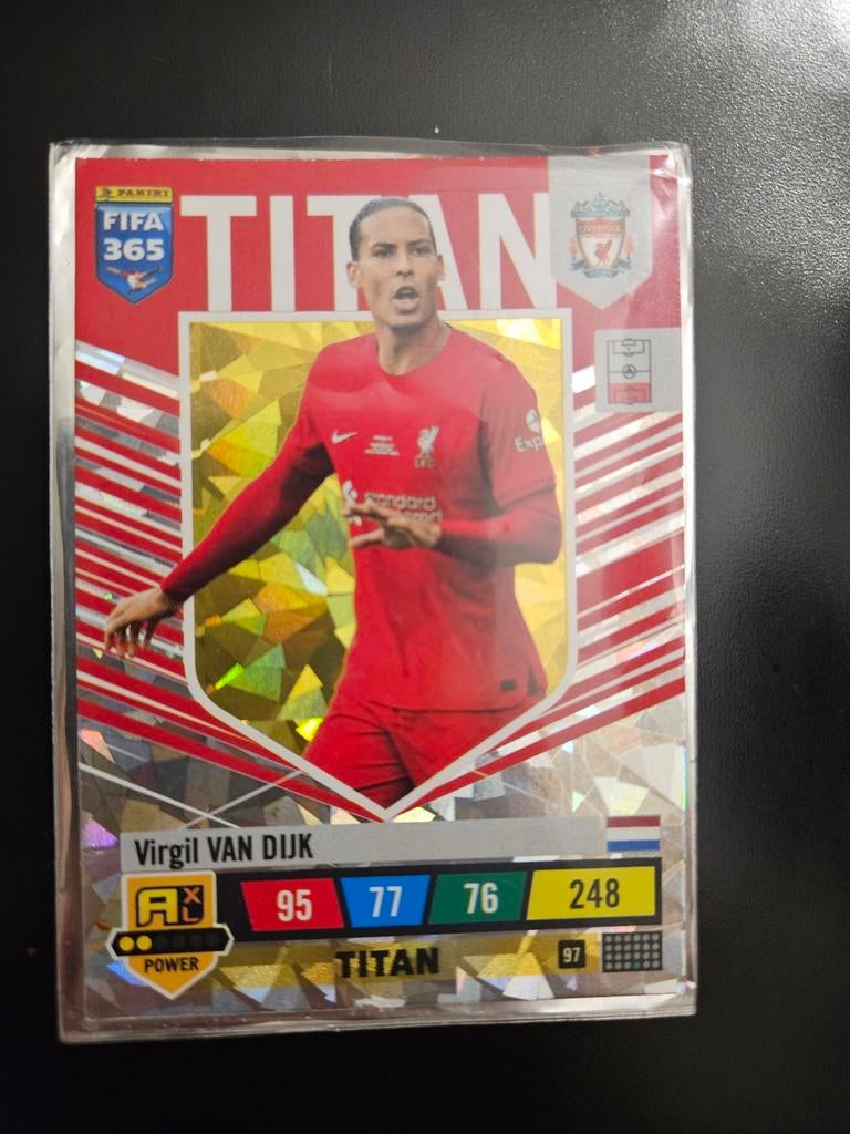 Virgil van Dijk FIFA 365 Titan voetbalplaatje, Ophalen of Verzenden, Zo goed als nieuw