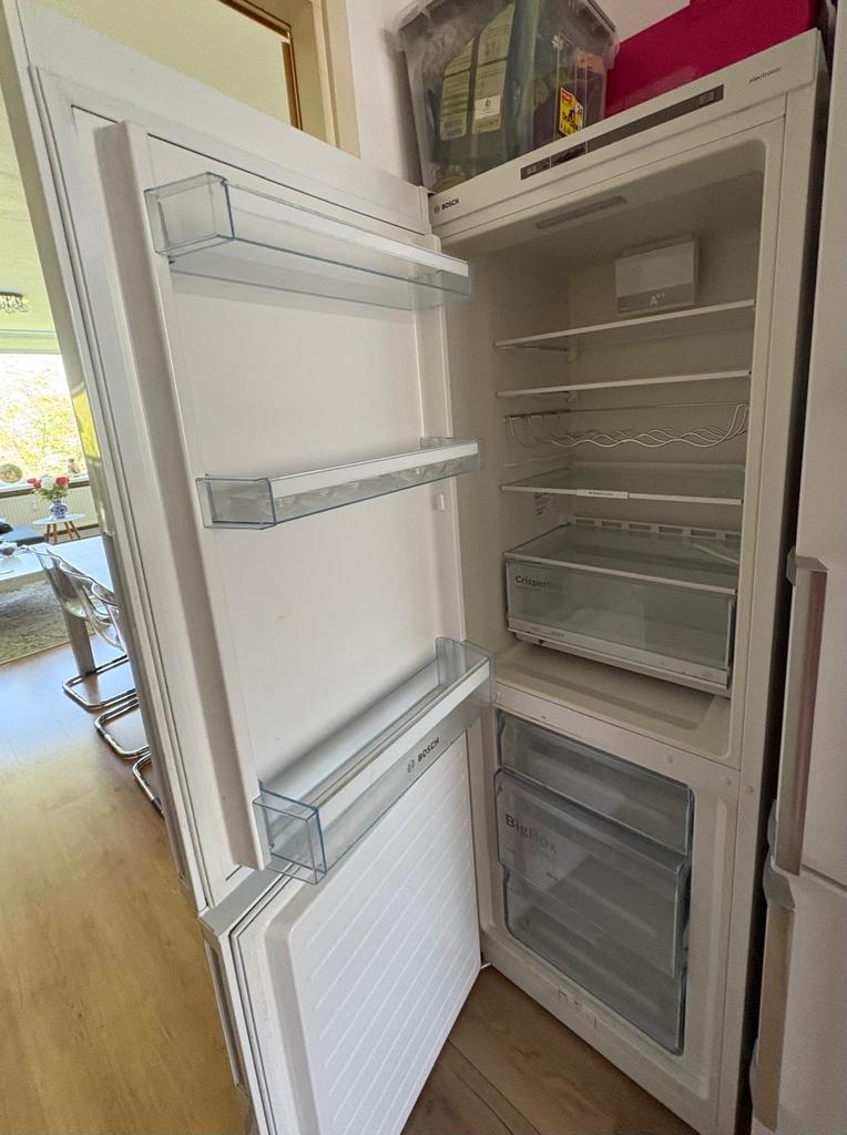 Bosch KGV33VW31S Koel-vriescombinatie - Wit, Witgoed en Apparatuur, Koelkasten en IJskasten, Gebruikt, 200 liter of meer, Met aparte vriezer