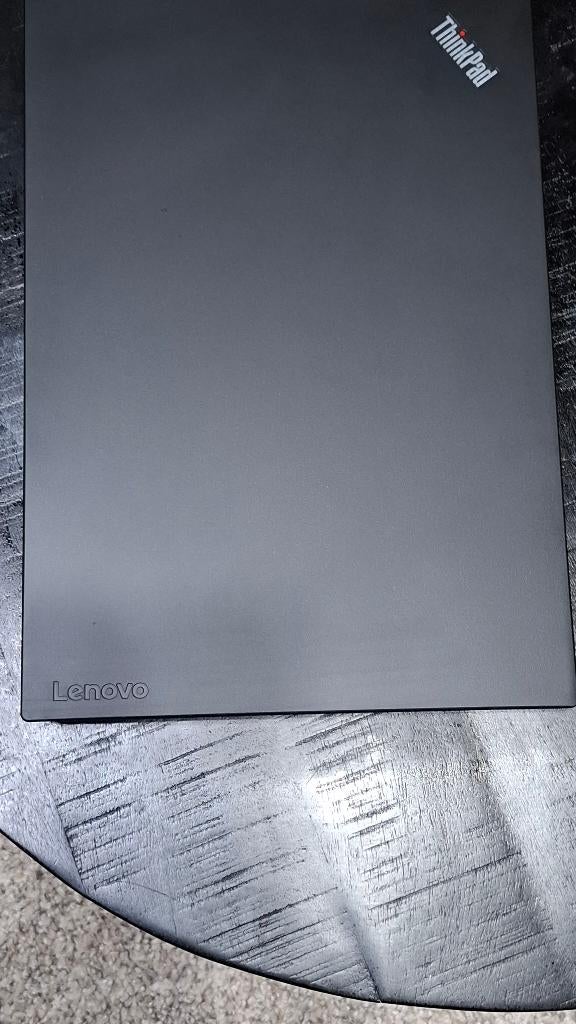 Lenovo thinkpat T570, Computers en Software, Windows Laptops, Zo goed als nieuw, 15 inch, SSD, 2 tot 3 Ghz, 8 GB, Qwerty, Met videokaart