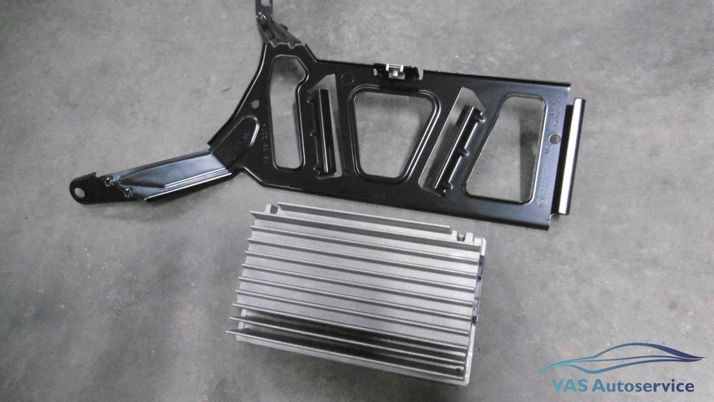 HiFi -versterker BMW   65 12 6 841 970, Ophalen of Verzenden, -, -, -