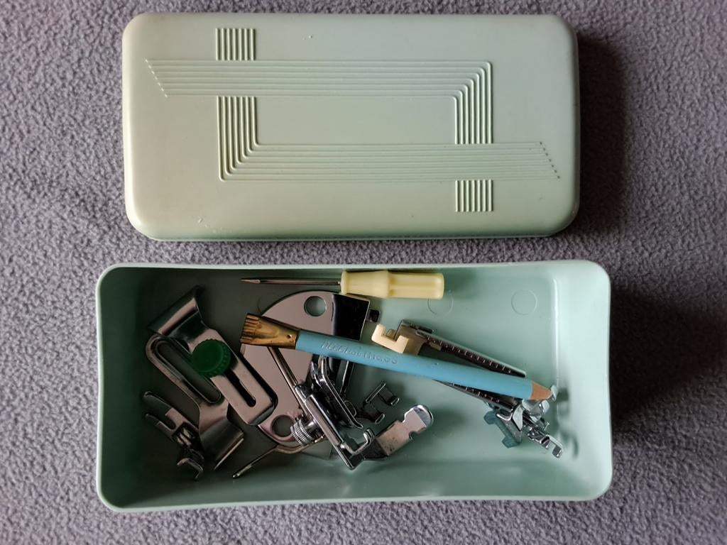 Naaimachine accessoires, Ophalen of Verzenden, Naaimachine, Overige merken