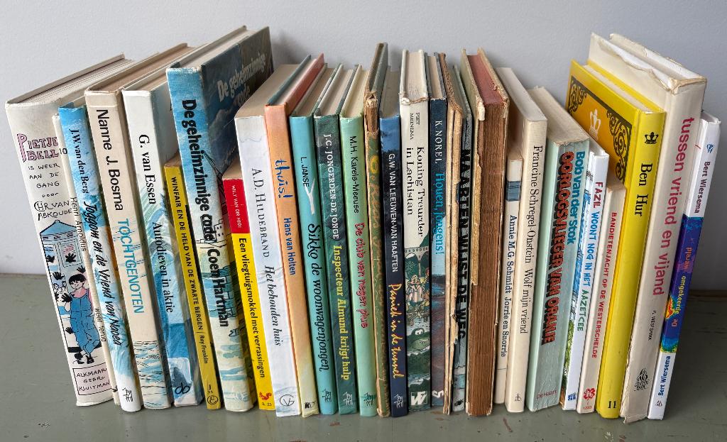 Kinderboeken oa Piet Meinema, Koning Treurder in Lachistan, Ophalen of Verzenden, Gelezen, Fictie algemeen