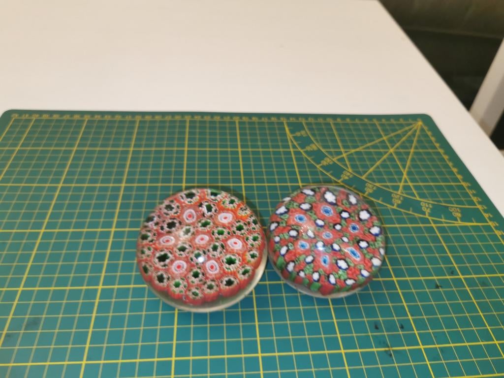 Set van 2 Millefiori glazen presse-papiers, Ophalen of Verzenden