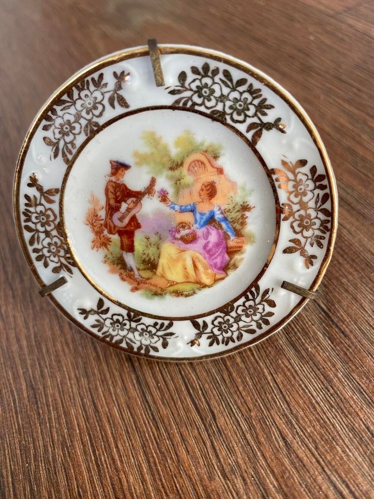 Vintage Limoges Porseleinen Miniatuur Sierbordje, Ophalen of Verzenden