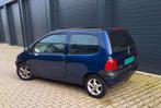 Renault Twingo AIR 1.2 2000 Blauw APK tot febr 2027!, Voorwielaandrijving, 600 kg, 4 cilinders, Origineel Nederlands