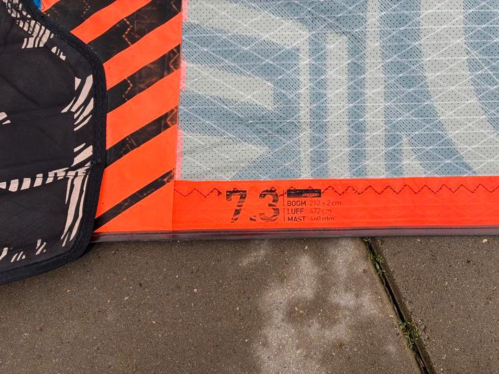 RRD Evolution 7.3 freeride windsurfzeil, Watersport en Boten, Windsurfen, Gebruikt, Zeil, Met draagtas, 7 m² of meer, Ophalen
