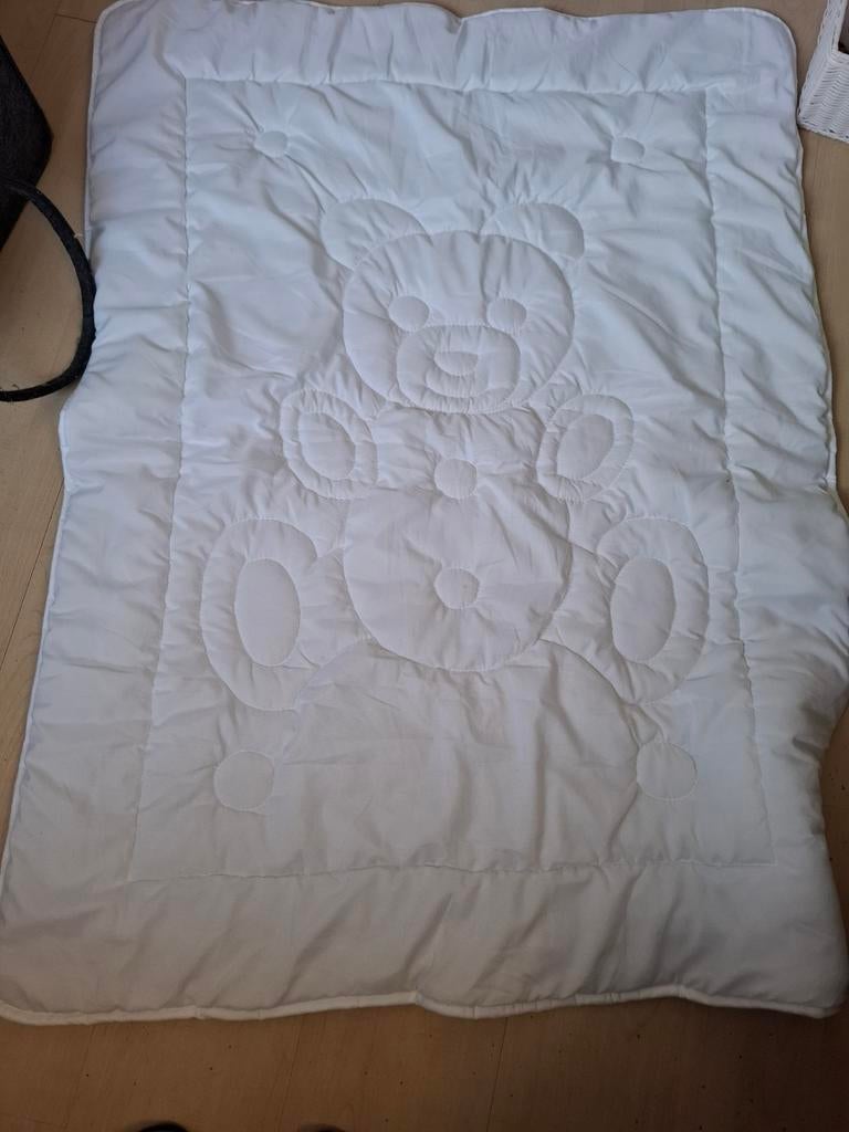 Dekbed 100 x 135 voor ledikant., Jongetje of Meisje, Wit, Nieuw, Ophalen of Verzenden