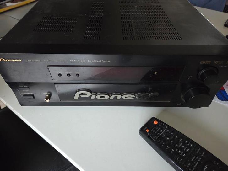 Pioneer VSX-D710S Receiver/Versterker - vermoedelijk Defect, Audio, Tv en Foto, Versterkers en Receivers, Niet werkend, 5.1, 120 watt of meer