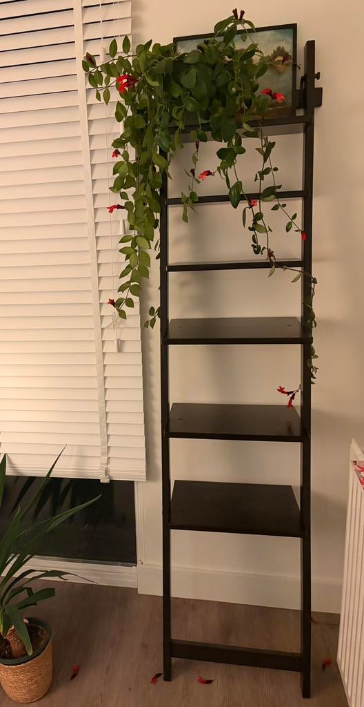 IKEA Hjalmaren planken kast zwart, Ophalen of Verzenden, Zo goed als nieuw