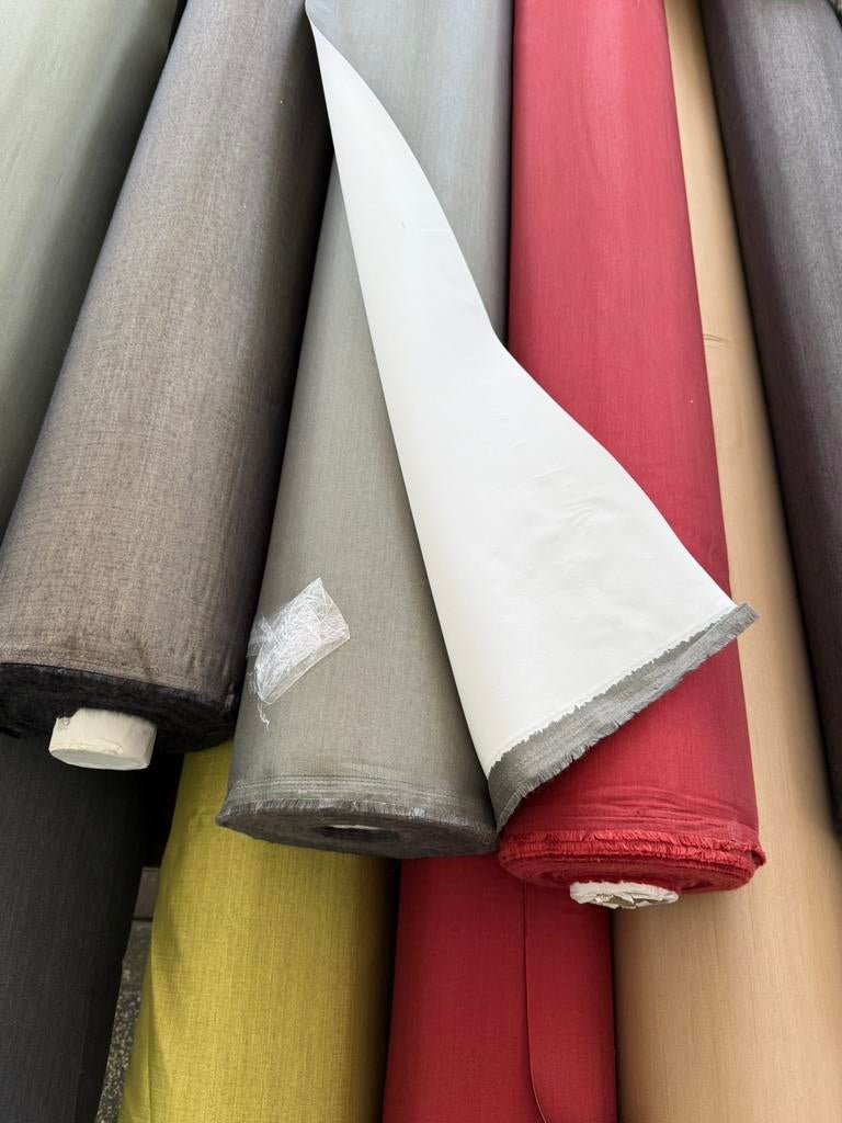 Partij hotel black out, Ophalen, Zo goed als nieuw, Minder dan 5 m², Folie