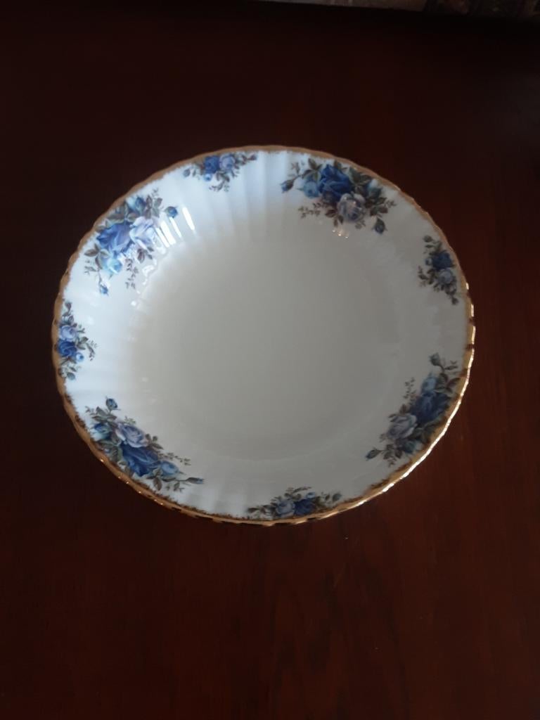 Royal Albert groenteschaal Moonligt Rose, Ophalen of Verzenden