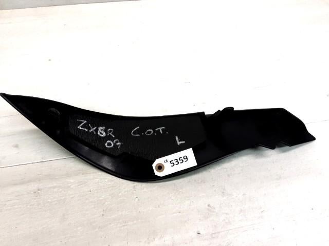 ZX6R 2007 - 2008 Kawasaki Cover Cover onder tank D1-47845