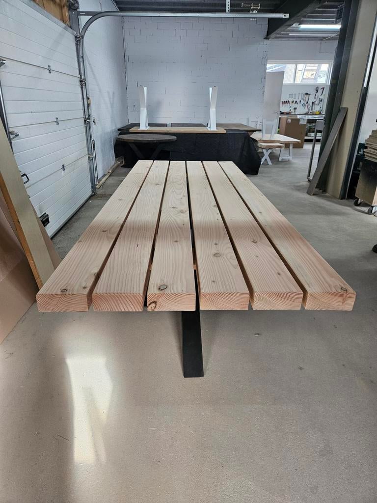 Nieuwe Douglas tafel met matrix poot - 240x87 cm, Onbekend, Nieuw, Ophalen of Verzenden, Onbekend