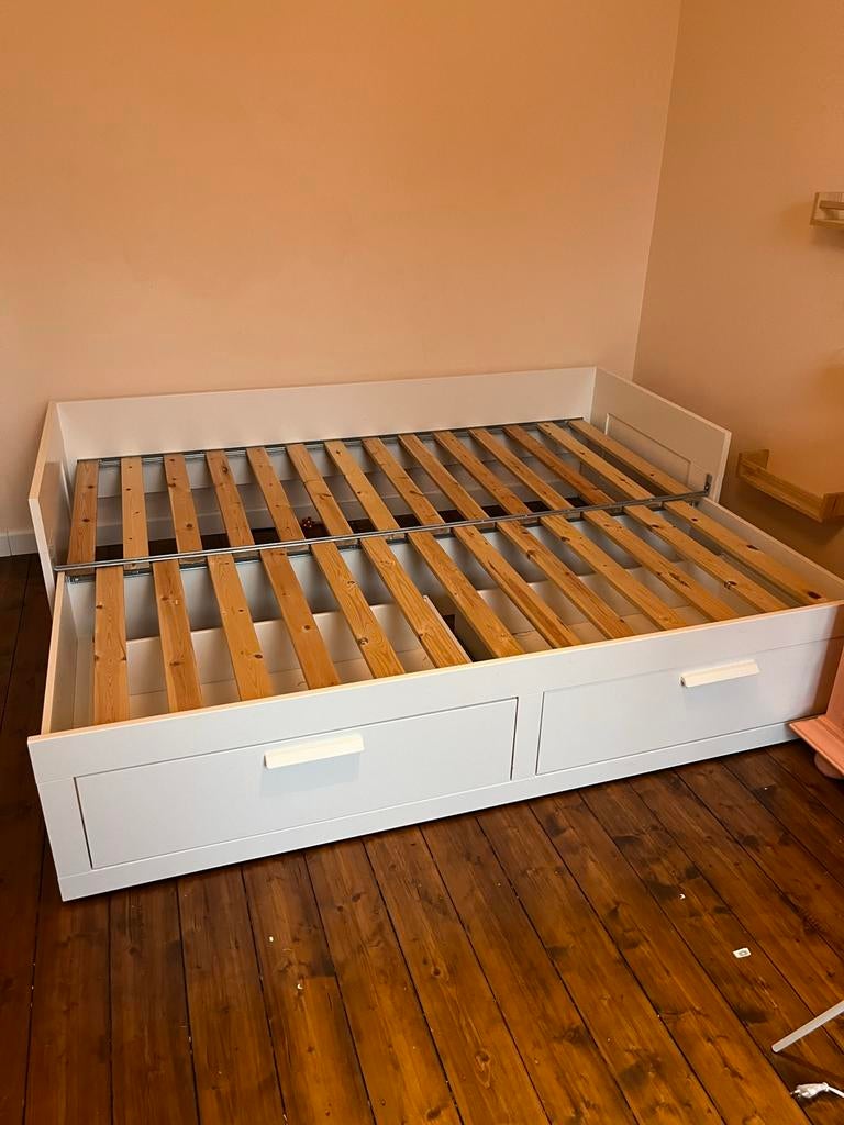 IKEA Hemnes Bedbank - Uitschuifbaar met 2 lades, Huis en Inrichting, Slaapkamer | Bedden, Ophalen, Wit, Tweepersoons, 80 cm