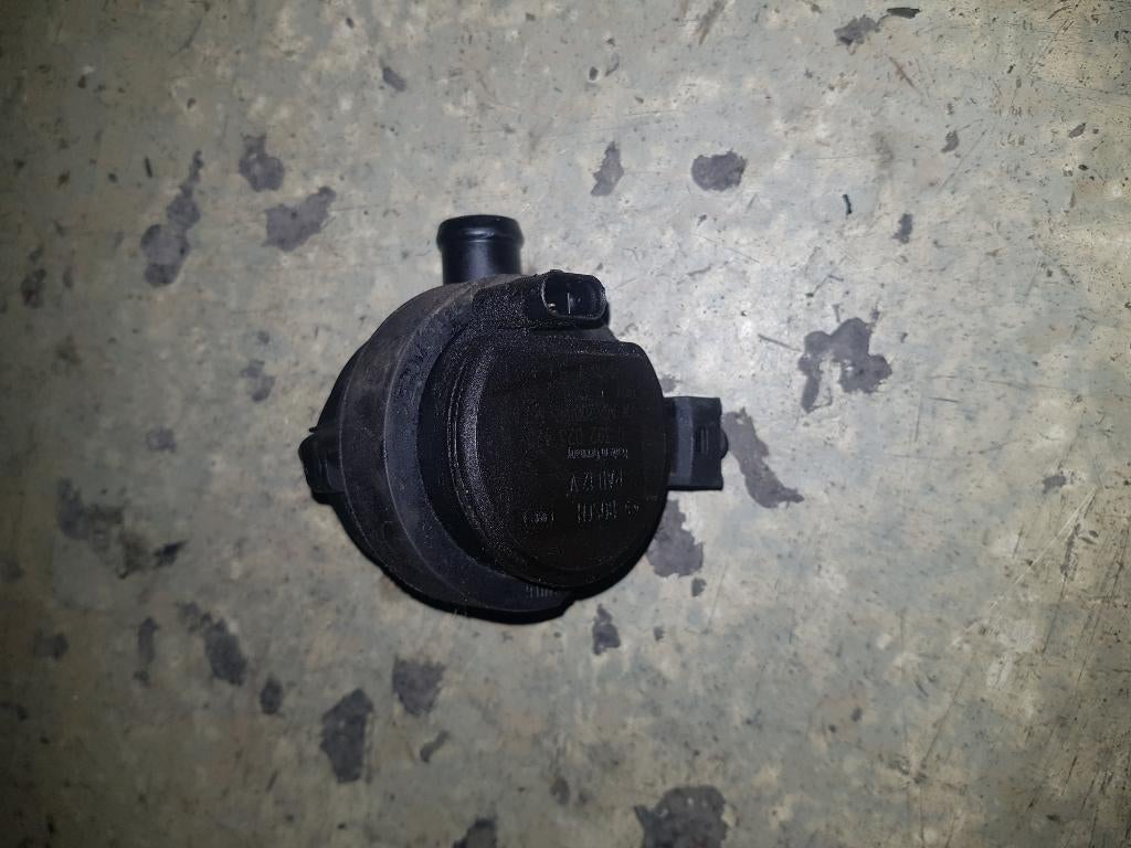 Waterpomp Volkswagen Polo V 1.4 TDI 12V 2016, Ophalen of Verzenden