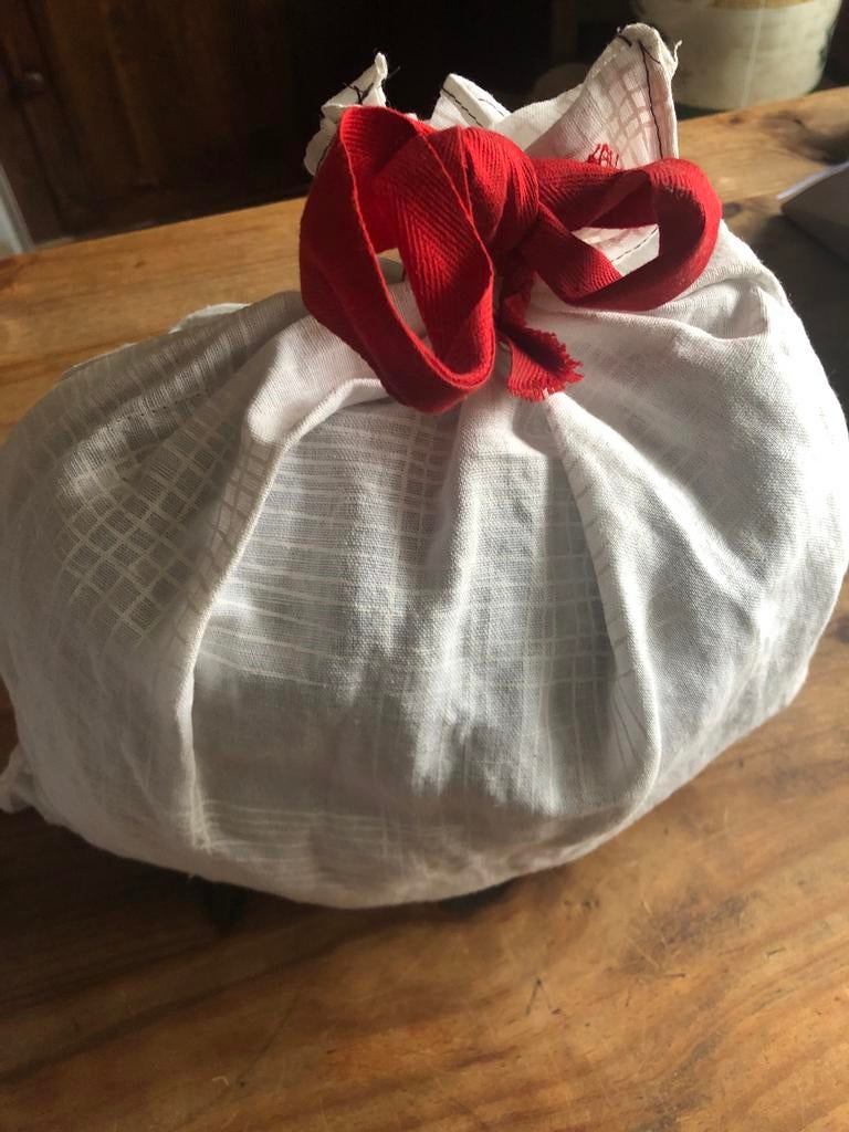 Gewassen bruine schapenwol in linnen zakjes (ca. 150gr), Hobby en Vrije tijd, Ophalen, Gebruikt, Overige typen