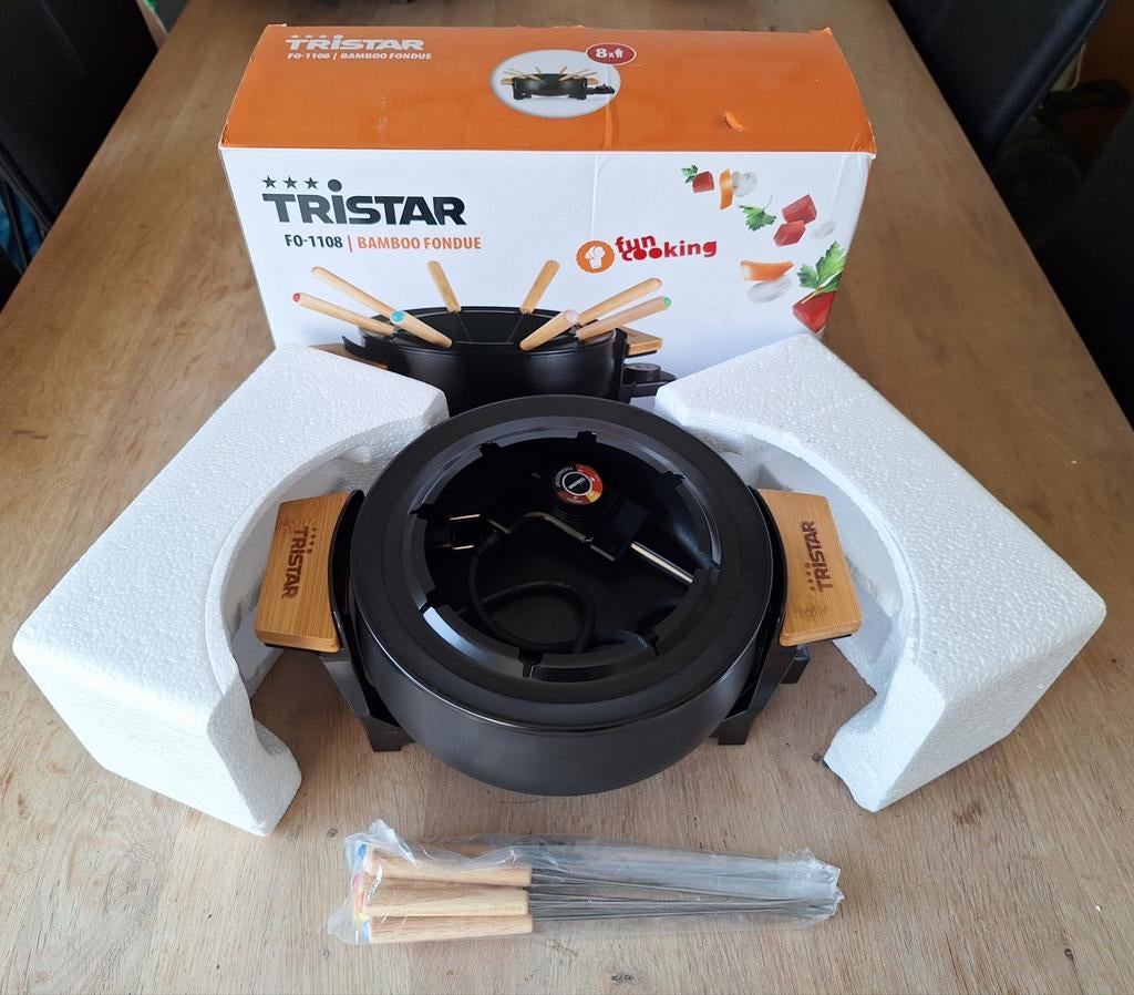 Tristar Fondueset 8 Personen - Nieuw in Doos - Elektrisch, Ophalen of Verzenden, Nieuw, Elektrisch, Fondueset