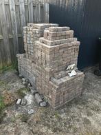 Gratis af te halen tuintegels 30 m² (10x10x6), Ophalen, Gebruikt, 10 m² of meer, Beton