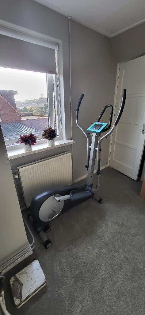 crosstrainer  GRATIS, Sport en Fitness, Ophalen, Overige materialen, Benen, Gebruikt