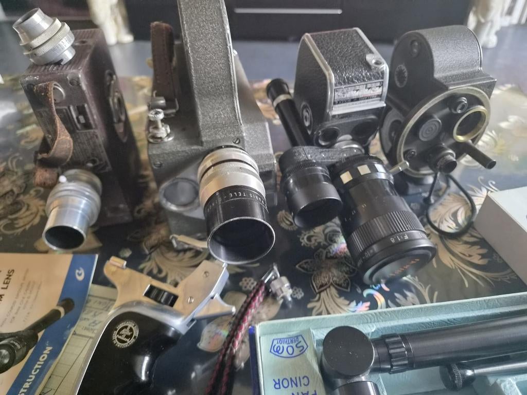 grote set handopwindbaar verzamelcamera berthiot lenzen, Ophalen of Verzenden, 1960 tot 1980, Lens of Lenzen