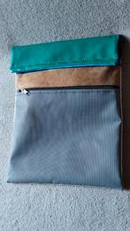 Waterdichte sleeve, laptophoes - 28 x 35 cm, Ophalen of Verzenden, 14 inch, Gebruikt, Overige merken