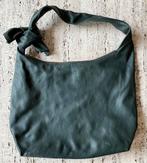Donkergroene leren gevoerde COS schoudertas hobobag, Ophalen of Verzenden, Zo goed als nieuw, Groen, Overige merken