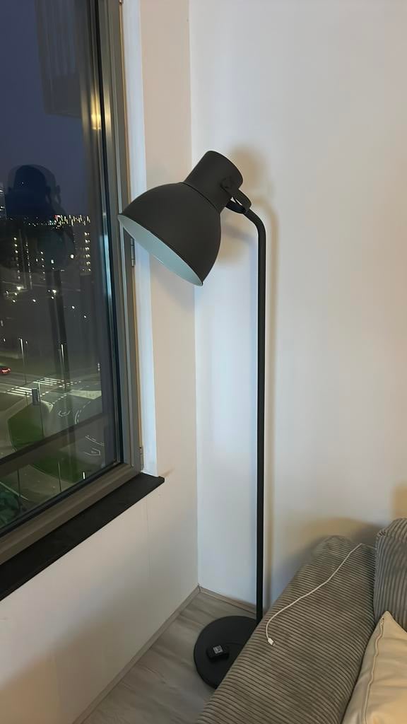 Staande hektar lamp, Ophalen of Verzenden, Zo goed als nieuw, 150 tot 200 cm