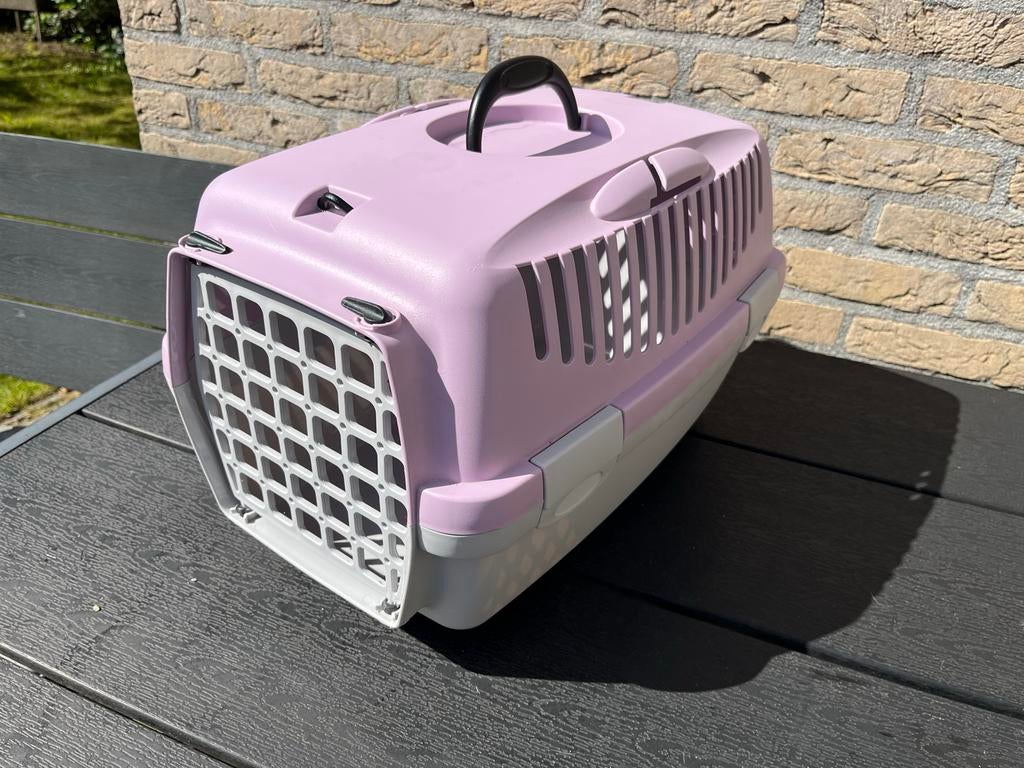 Transport dan wel reiskoffer., Dieren en Toebehoren, Ophalen, Zo goed als nieuw