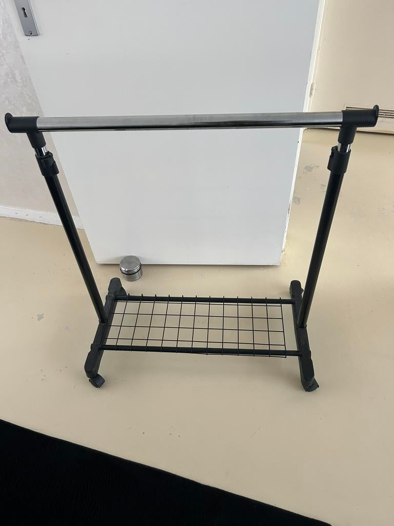 Verstelbaar kledingrek, Ophalen of Verzenden, Zo goed als nieuw