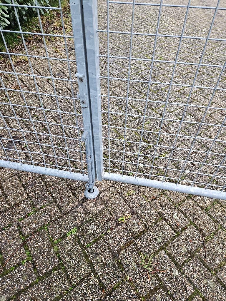 Gebruikte stalen draai poort, Ophalen, Gebruikt, 150 tot 200 cm, IJzer