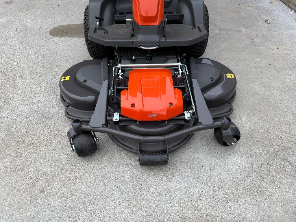 Husqvarna maaidek 122cm 2023 (400 serie), Ophalen, Mulchfunctie, Zo goed als nieuw, 120 cm of meer