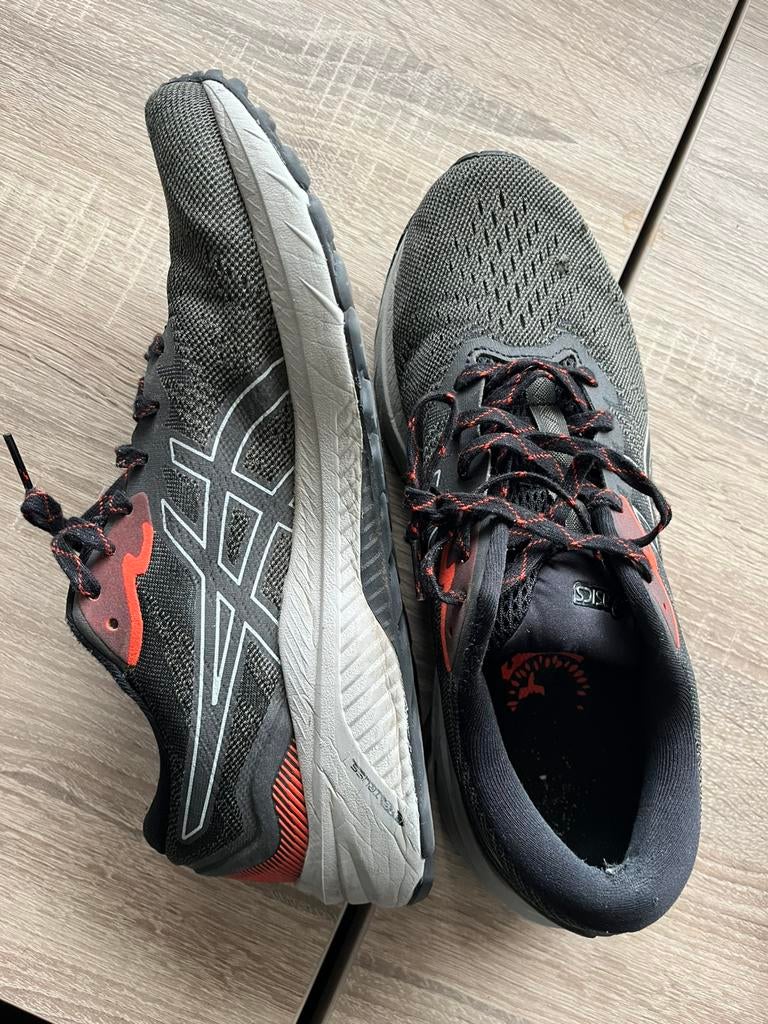 Hardloop 43,5 Asics GT1000 Flytefoam, Sport en Fitness, Loopsport en Atletiek, Gebruikt, Hardloopschoenen, Ophalen of Verzenden
