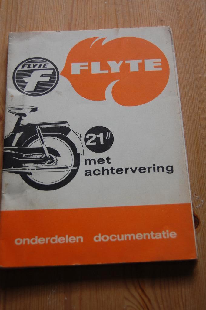 Flyte met achtervering en Sachs motor onderdelenboek Stokvis, Fietsen en Brommers, Handleidingen en Instructieboekjes, Gebruikt