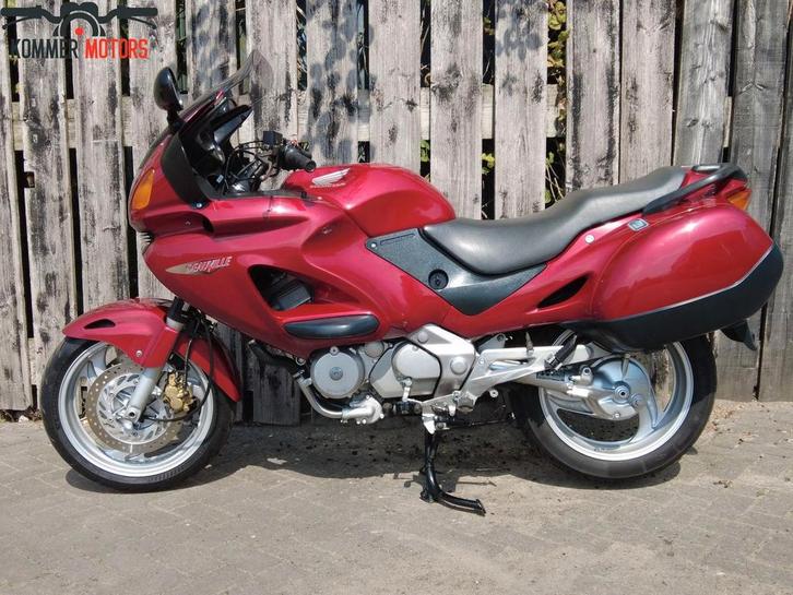 HONDA NT 650 V DEAUVILLE (bj 1999), Motoren, Motoren | Honda, Toermotor, meer dan 35 kW, 2 cilinders, Motorrijbewijs A