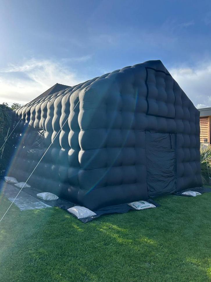 (TEHUUR) Opblaasbare Partytent tehuur!, Tuin en Terras, Partytenten, Ophalen