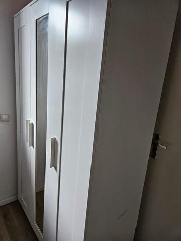 Brimnes ikea kast