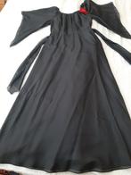 Zwarte aparte jurk valt als 38, Maat 38/40 (M), Ophalen of Verzenden, Zo goed als nieuw, Zwart