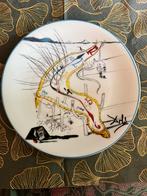 Salvador Dali le conqueste du cosmos. 6 porseleinen borden, Antiek en Kunst, Antiek | Keramiek en Aardewerk, Ophalen of Verzenden