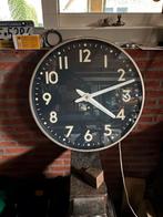 Oude Fabrieksklok - Industrieel Design, Ophalen, Gebruikt, Analoog, Wandklok