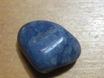 ed. 7x aparte edelsteen BLAUWE KWARTS (3) beschikbaar voor biedingen